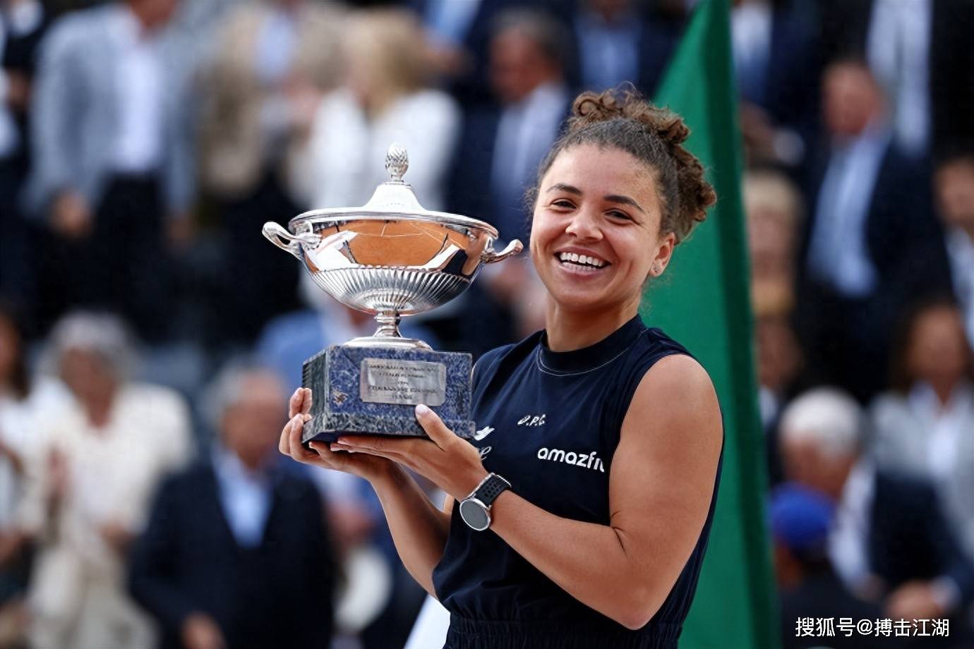 更是一种对 更是一种对