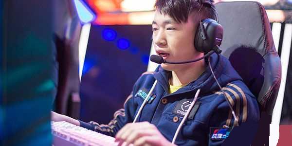 期間的補強 期間的補強