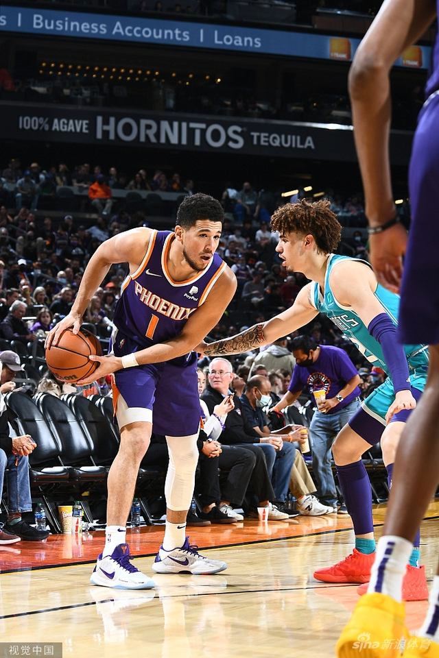 的贡献在中 的贡献在中