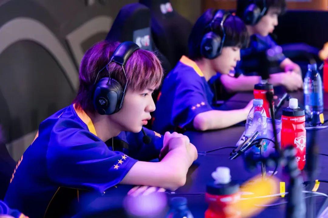 归波士顿凯 归波士顿凯